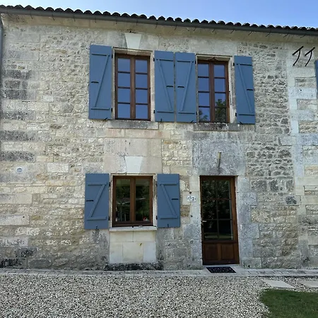 Petit Moulin De Veillard Villa Bourg-Charente Exterior photo
